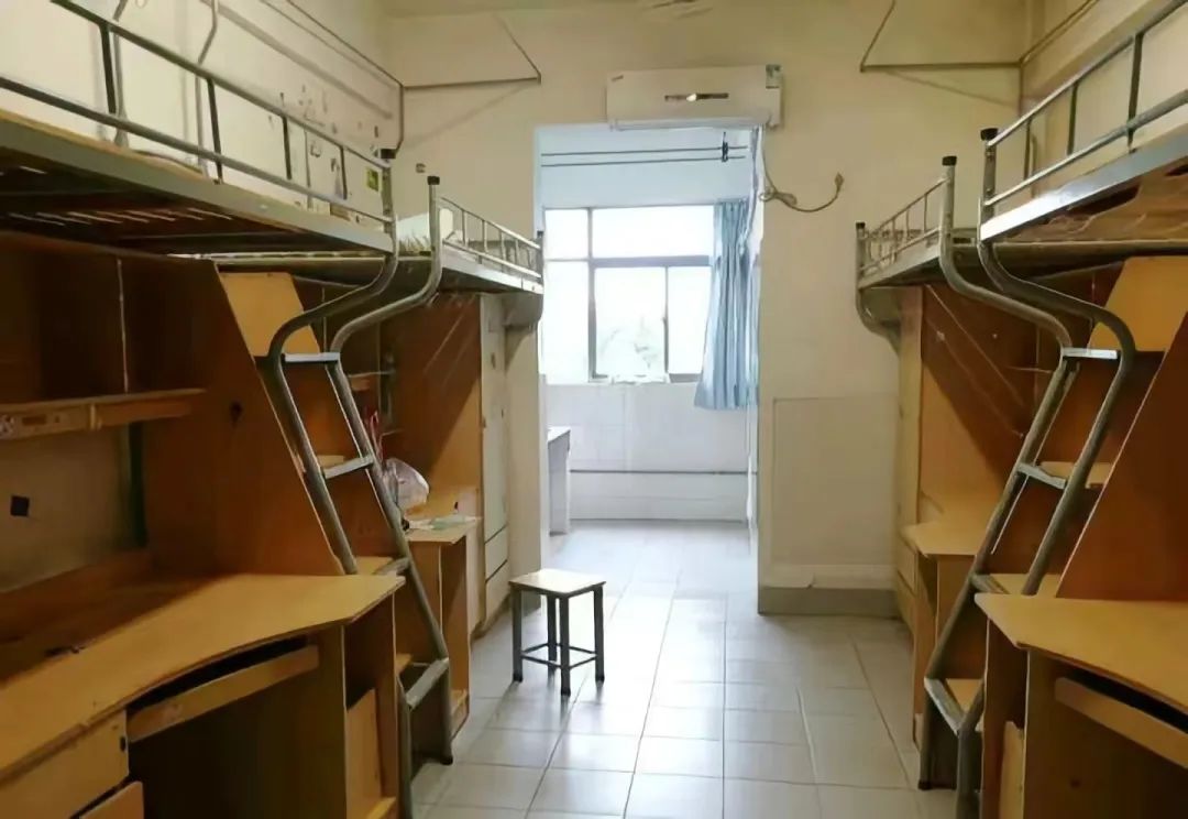 江南大学宿舍条件怎么样,有空调和独立卫生间吗?(附宿舍图片)