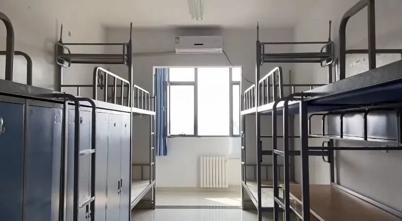北京林业大学宿舍条件怎么样,有空调和独立卫生间吗？（附宿舍图片）