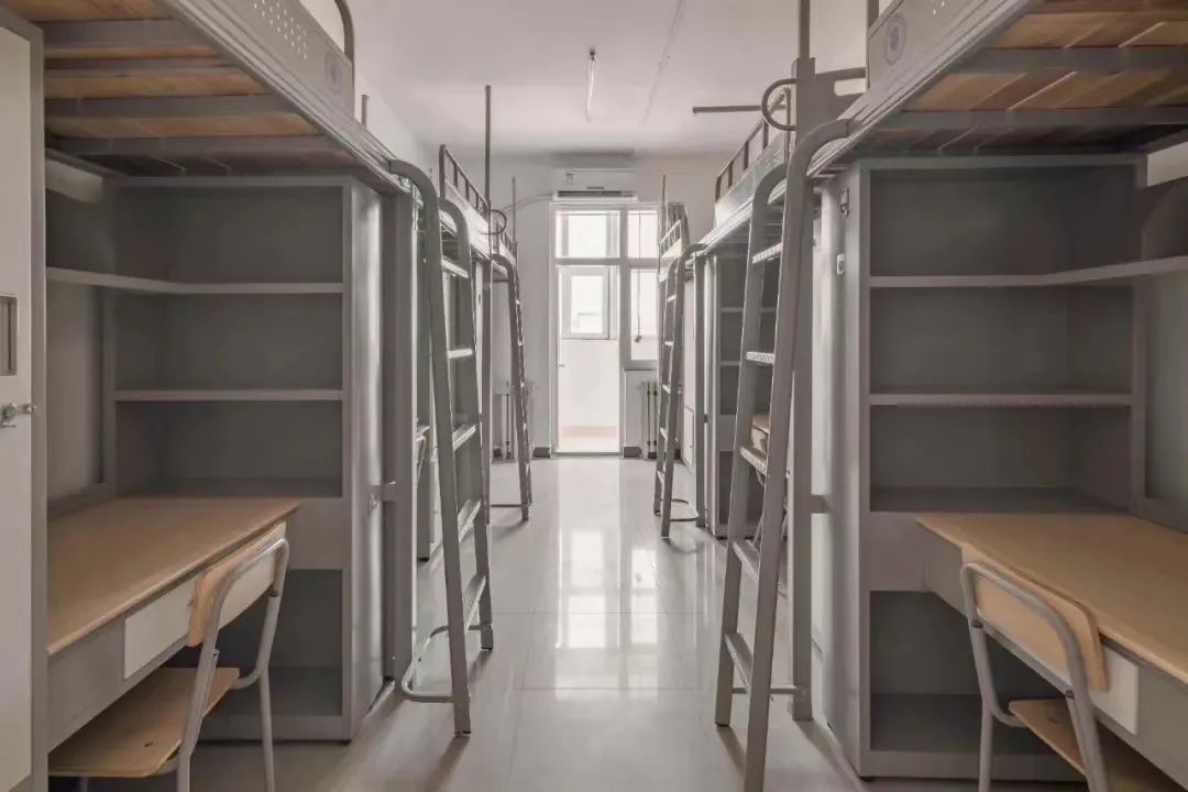 天津大学宿舍条件怎么样,有空调和独立卫生间吗?(附宿舍图片)