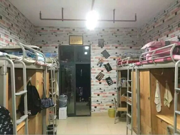 贵州大学宿舍条件怎么样,有空调和独立卫生间吗?(附宿舍图片)