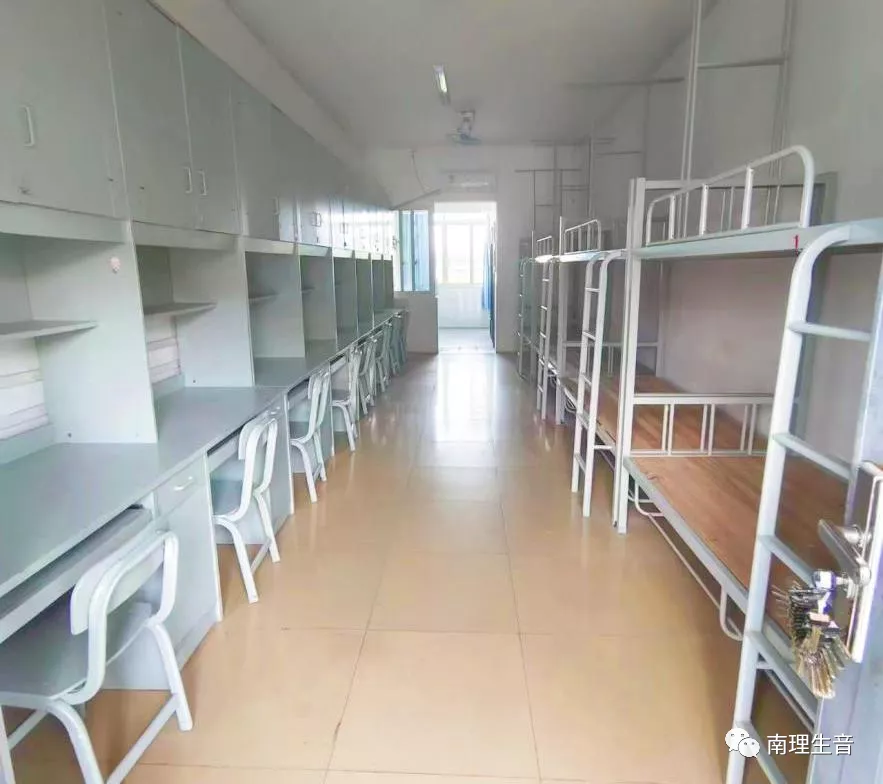 南宁理工学院宿舍条件怎么样,有空调和独立卫生间吗？（附宿舍图片）