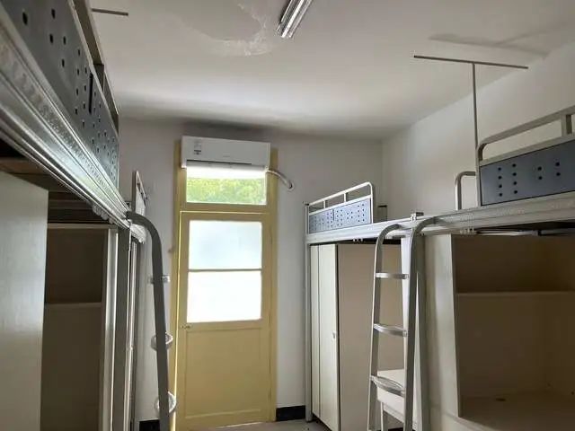 武昌理工学院宿舍条件怎么样,有空调和独立卫生间吗?(附宿舍图片)
