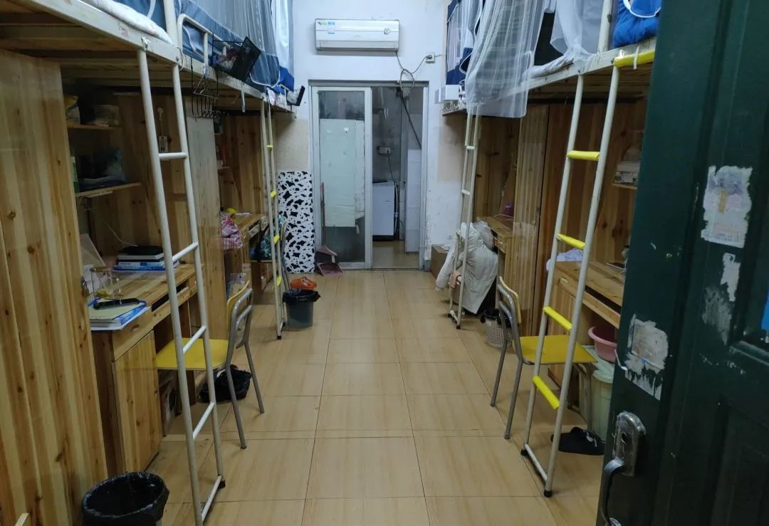 长沙医学院宿舍条件怎么样,有空调和独立卫生间吗？（附宿舍图片）