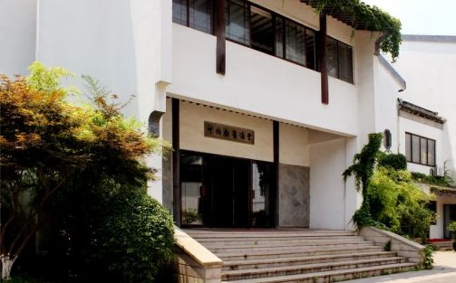 苏州一中在苏州的排名第几,南外属于什么档次？