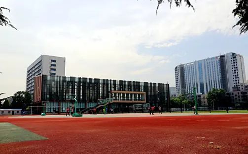 郑州市第二高级中学简介概况（建校历史、地址、师资、校训、环境）