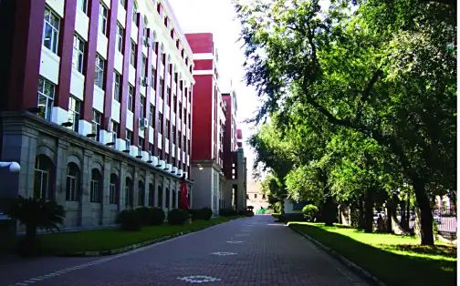 哈尔滨市第九中学校简介概况（建校历史、地址、师资、校训、环境）