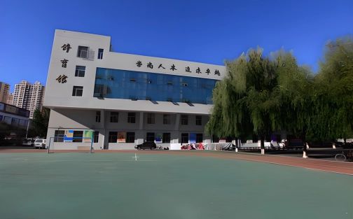 黑龙江省实验中学校区在哪_在什么区？