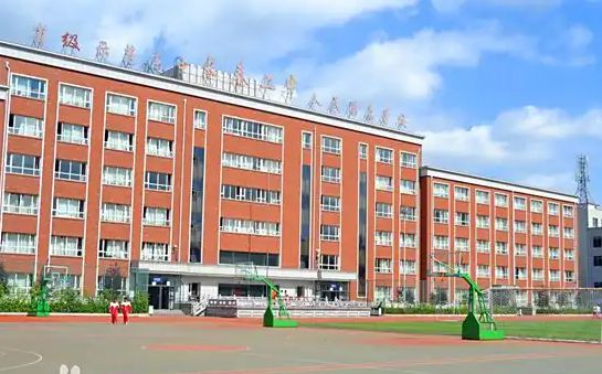 长春市第二中学在长春的排名第几,属于什么档次？