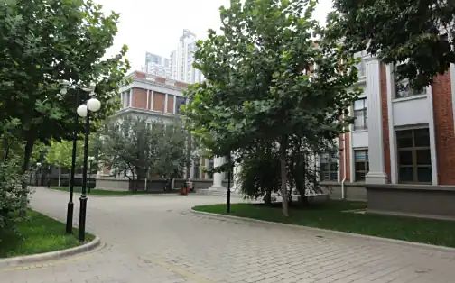 南开中学在天津的排名第几,属于什么档次？