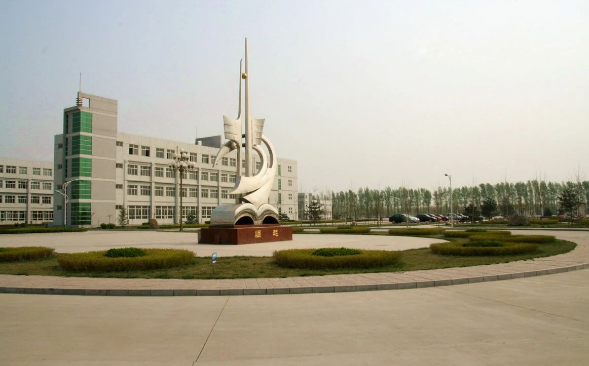 天津市宝坻区第一中学简介概况（建校历史、地址、师资、校训、环境）