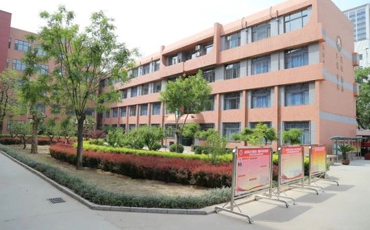 石家庄市第四中学校区在哪_在什么区？