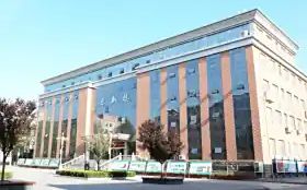 石家庄精英中学在石家庄的排名第几,属于什么档次？