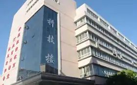 石家庄精英中学校区在哪_在什么区？