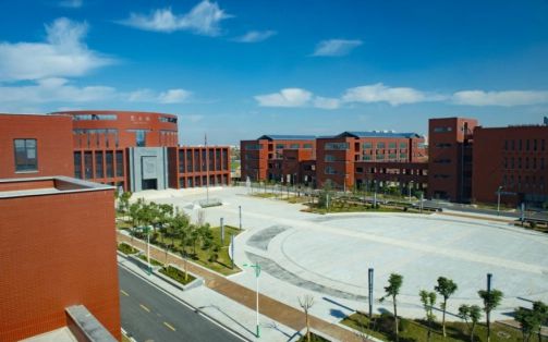 济南西城实验中学在济南的排名第几,属于什么档次？
