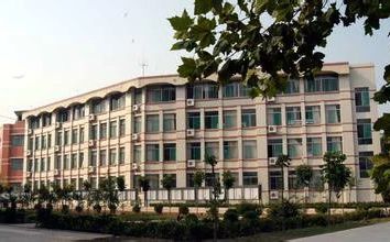 济南市长清第一中学校区在哪_在什么区？