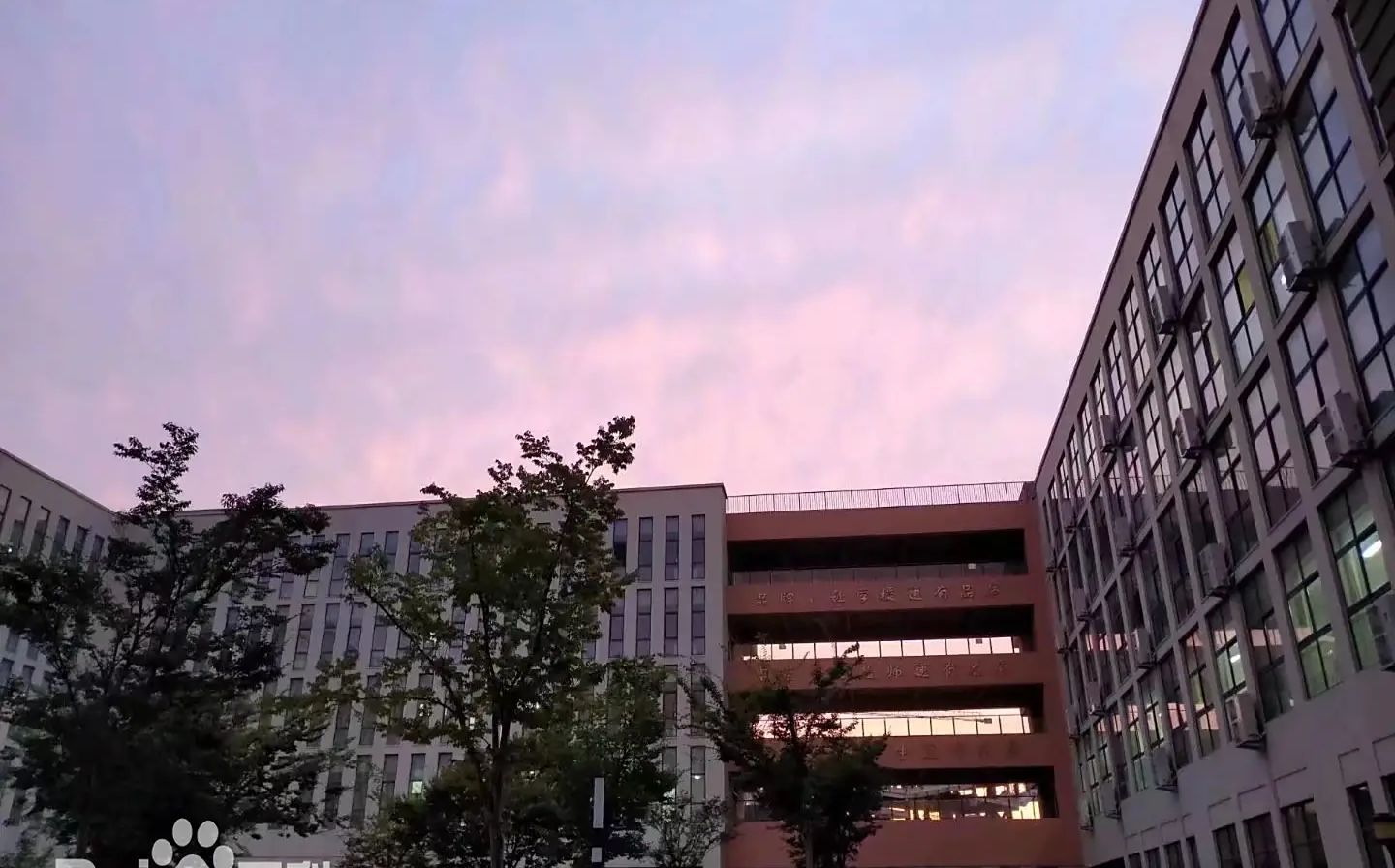 青岛市即墨区第二中学简介概况（建校历史、地址、师资、校训、环境）