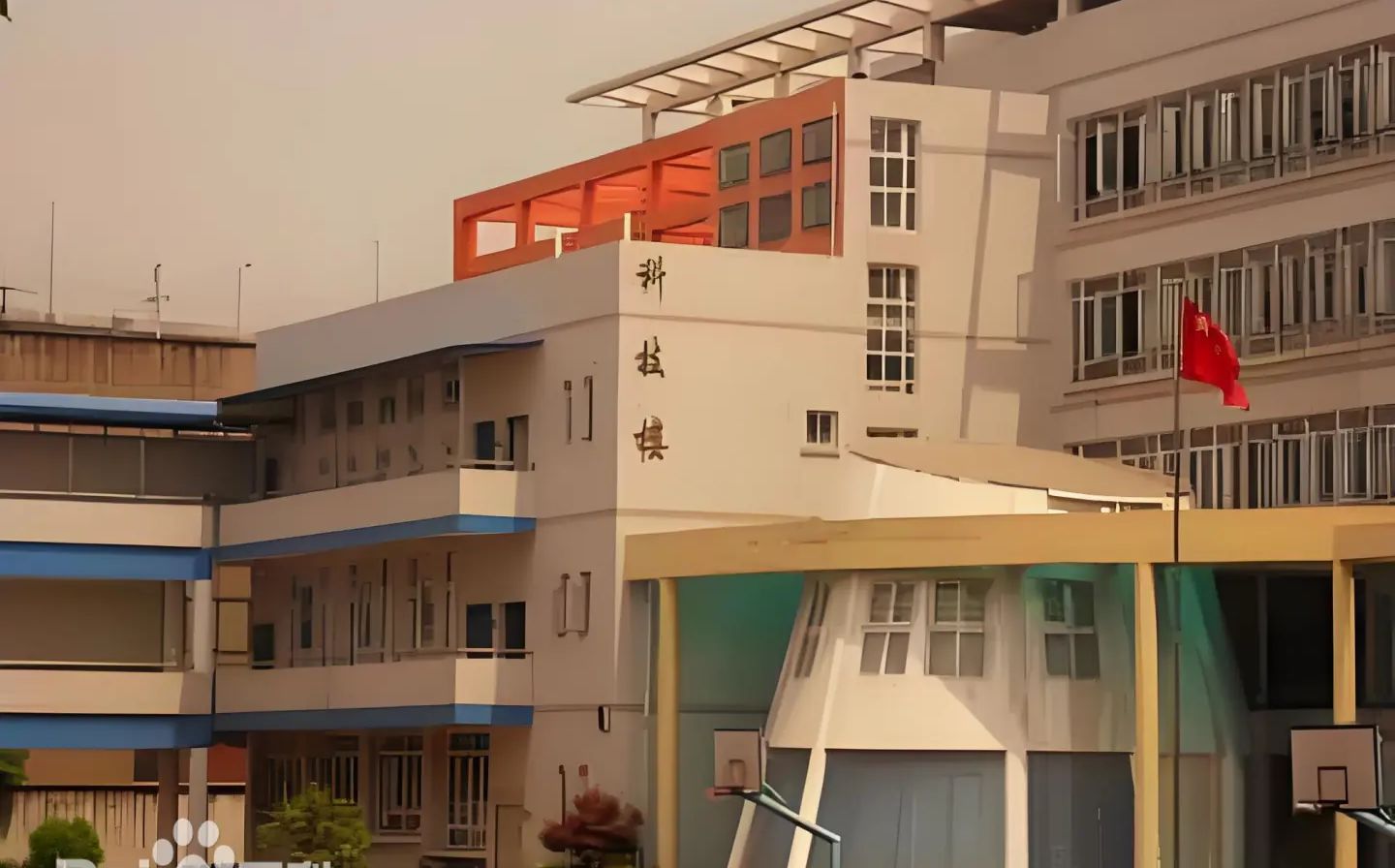 武汉市第四十九中学校区在哪_在什么区？
