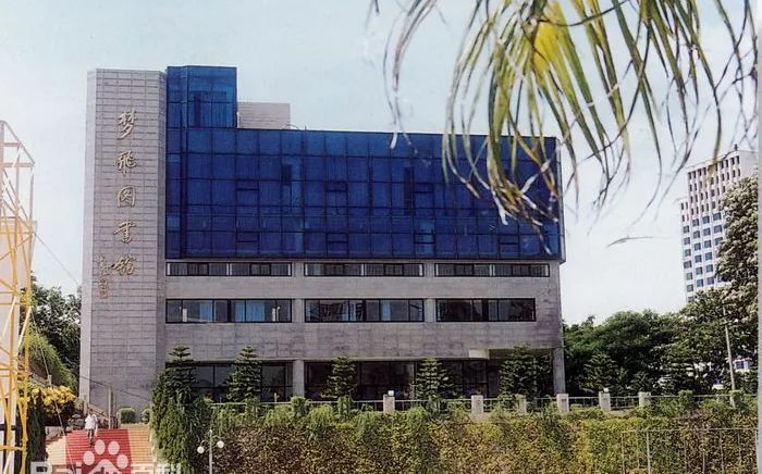 福建省厦门双十中学校区在哪_在什么区?