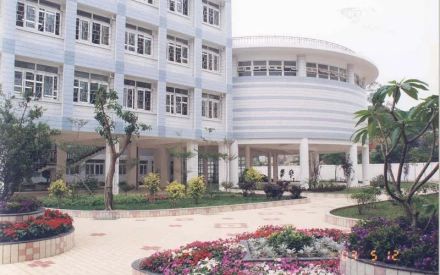 厦门大学附属科技中学在厦门的排名第几,属于什么档次？