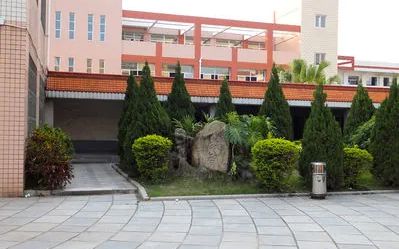 厦门市翔安第一中学在厦门的排名第几,属于什么档次？