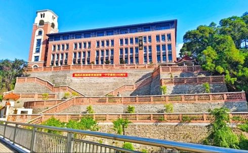 福州一中校区在哪_在哪个区？