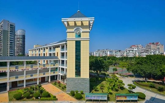 福州金山中学在福州的排名第几,属于什么档次？