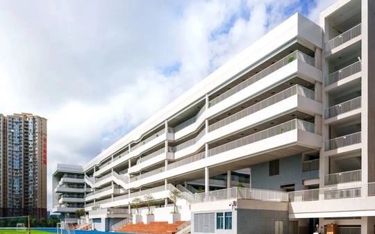 深圳理工大学附属实验高级中学简介概况（建校历史、地址、师资、校训、环境）