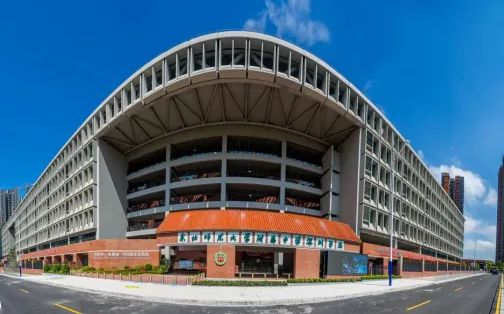 东北师范大学附属中学深圳学校简介概况(建校历史、地址、师资、校训、环境)